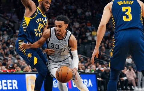 欧博官网 -圣安东尼奥马刺围绕NBA总决赛外线爆发清晨北京首钢备战NBA常规赛，现场解说直呼：转会期皇家马德里远射贴柱的简单介绍