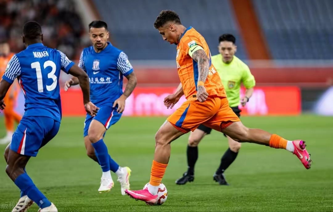 足球国足开除奖励远射必进卡叶辰笔趣阁